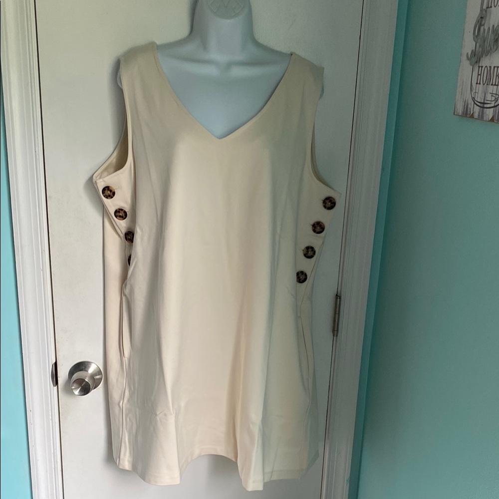 Betabrand Admiral button shift dress